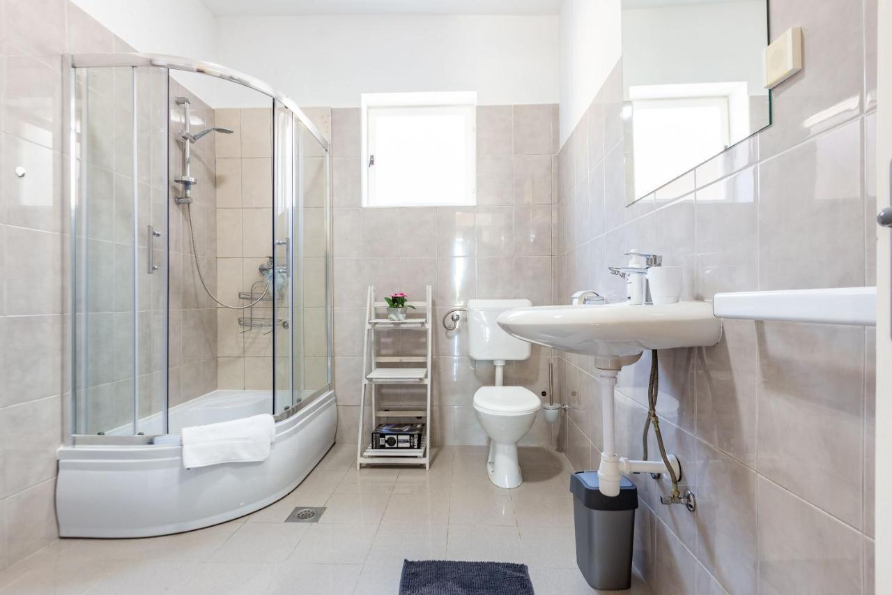 Sjor 2 Bdr Apartment W Grill Zara Esterno foto
